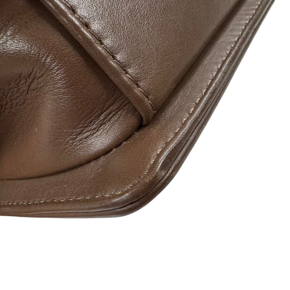 Chanel Python Small Boy Bag - Picture 15 of 15